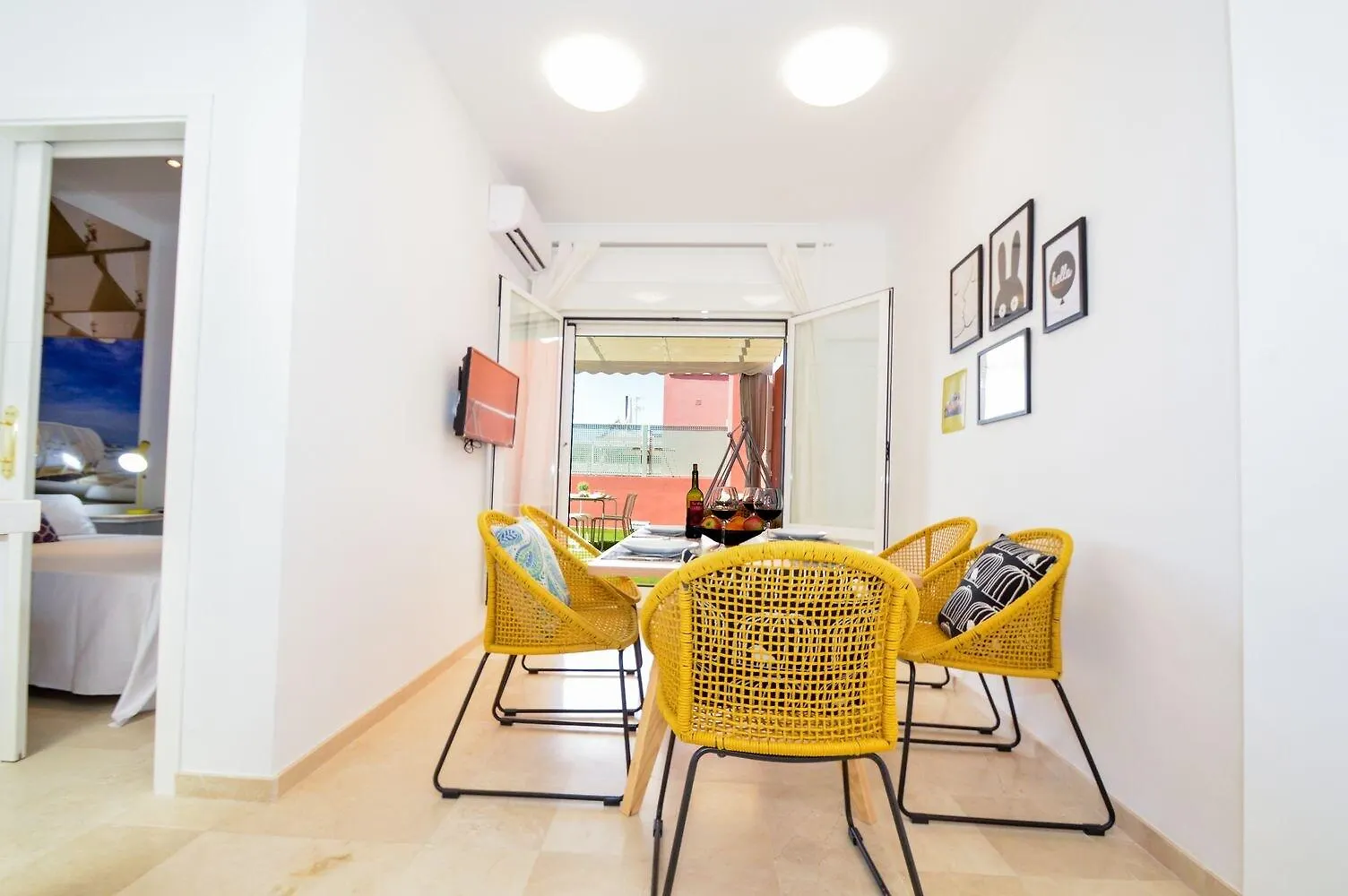 The Zentral Suites & Apartments Seville 0*,