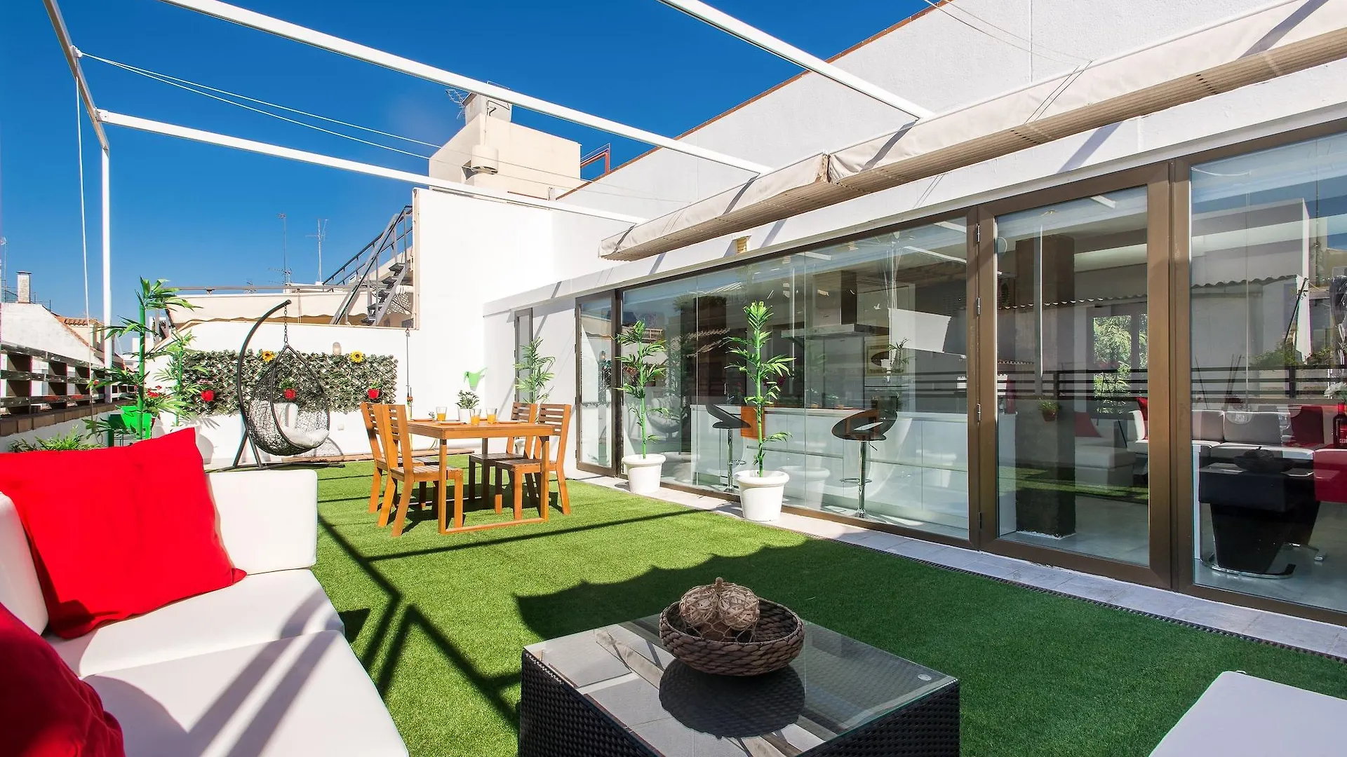 The Zentral Suites & Apartments Seville 0*,  Spain