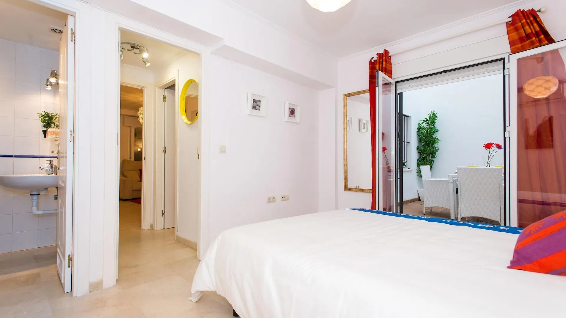 The Zentral Suites & Apartments إشبيلية
