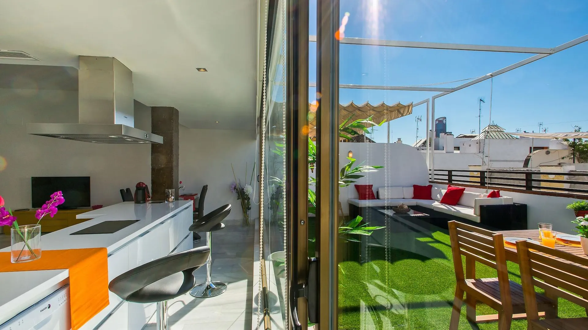 The Zentral Suites & Apartments إشبيلية 0*,